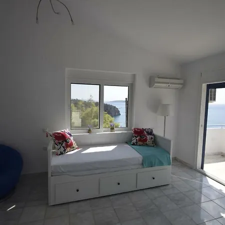 Seaside Apartment