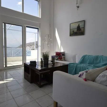 Seaside Tolón